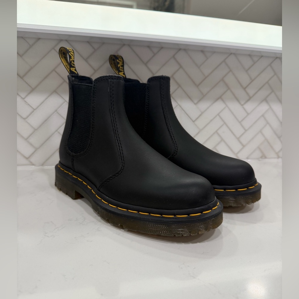 Dr. Marten’s Women's 2976 Chelsea Boot